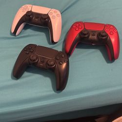 Playstation 5 Controllers