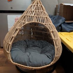 Pet Swinging Egg Bed/Hammock 