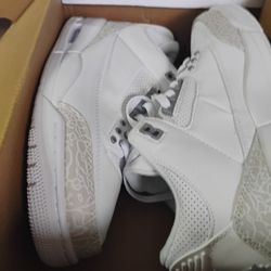 Retro Jordan 3's Size 7 Through 13 160.00