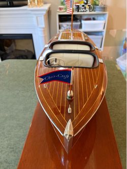 Vintage Wooden 1940 Chris-Craft Model Boat