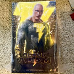 BLACK ADAM GOLDEN ARMOR VERSION DELUXE DX31