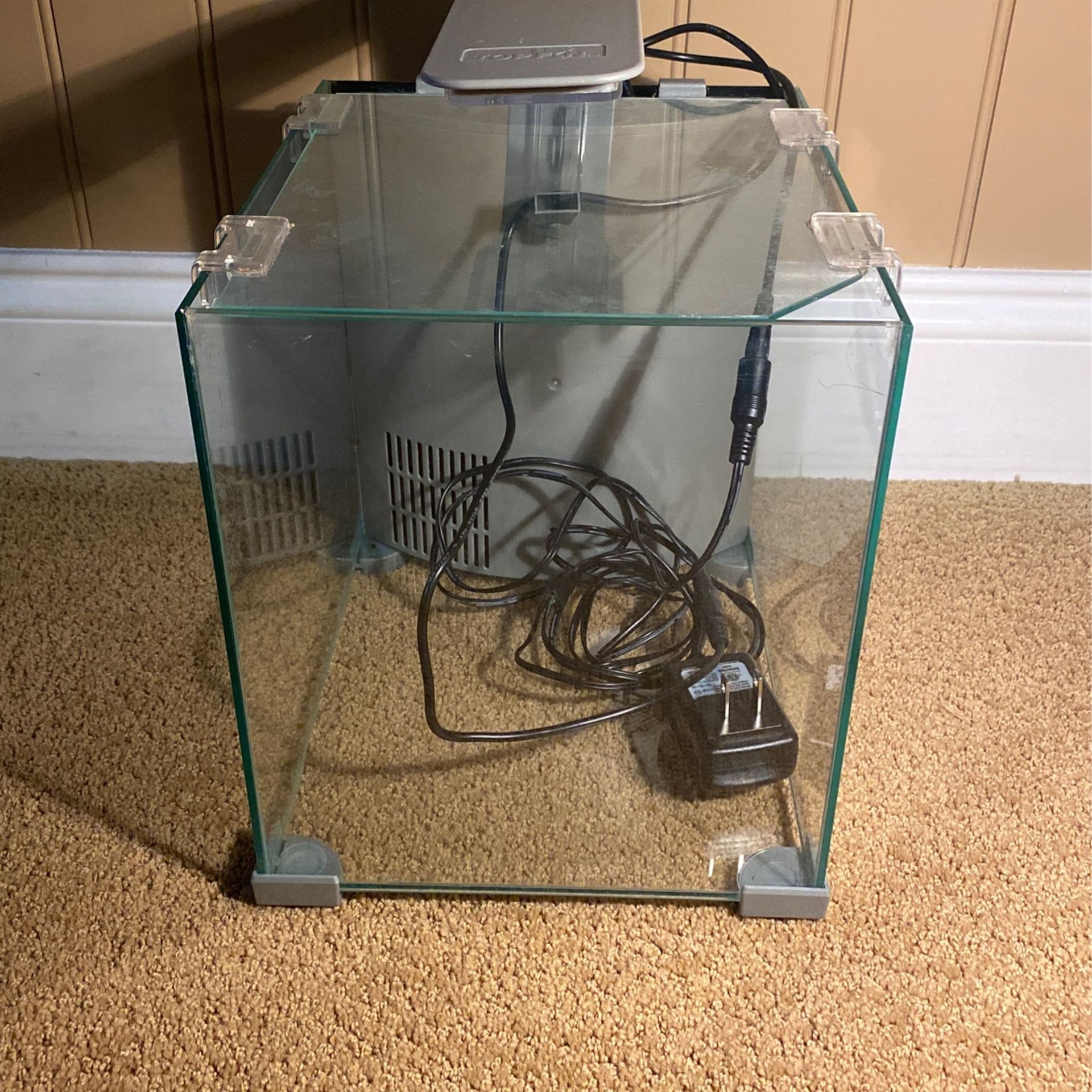 Top Fin 2.5 Gallon Fish Tank