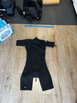new quicksilver spring wetsuit small size