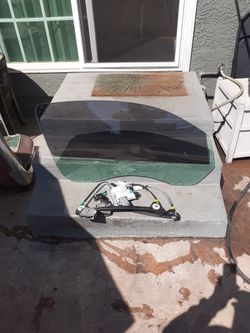 2012 2014 Mustang door Window 
