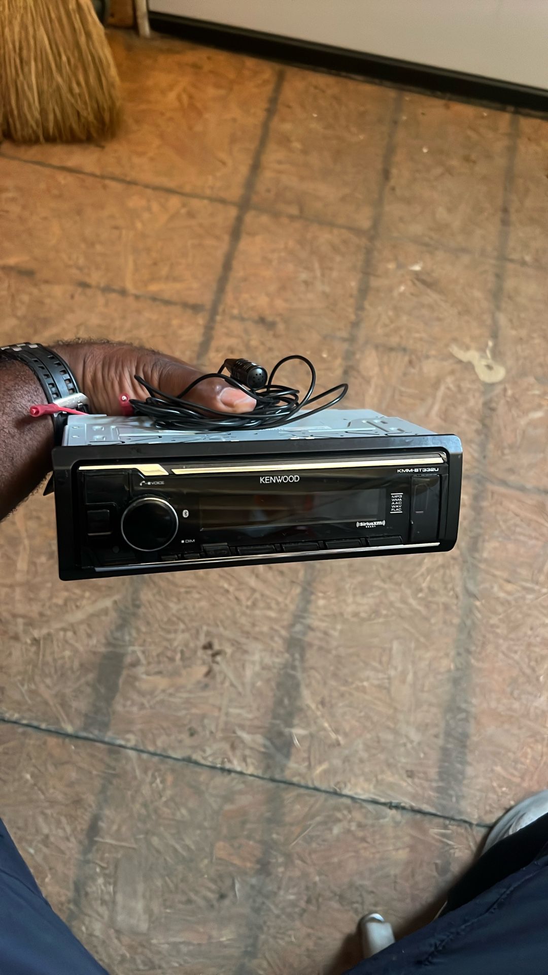Kenwood Digital Media Reciever ( KMM-BT332U )