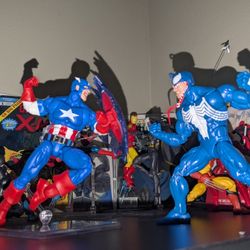 GAMERVERSE Captain America and Venom