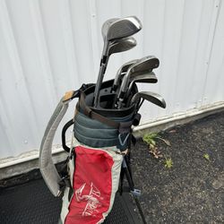 Full Bullet golf club set and bag