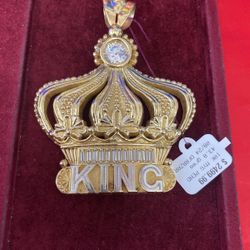 Crown Pendant 
