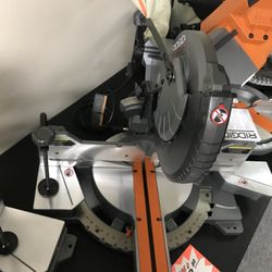 Ridgid 10” sliding Miter Saw