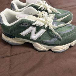9060 New Balance (Green)