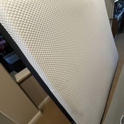 California king Bed, Box Springs, Cover & Sheets