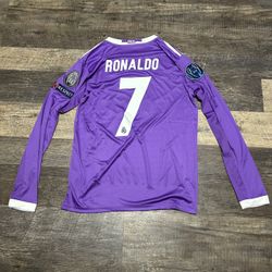 Real Madrid purple jersey (Size Adult M)