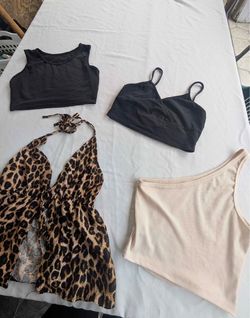 Women Tops Size M