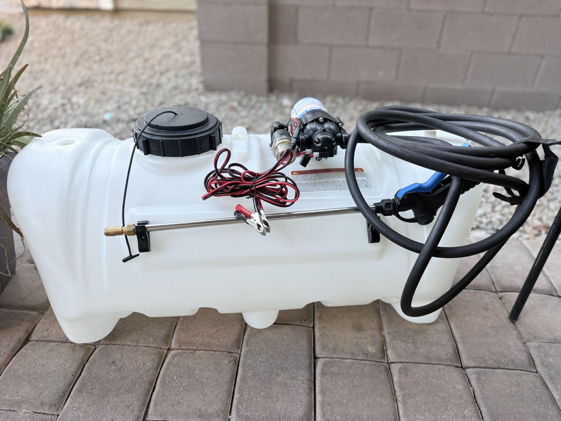 Water tank 