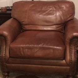 Beautiful Leather Oversized Chair $400