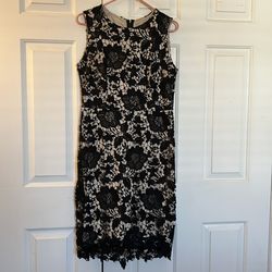 Dress Lace with linen nude color size 8