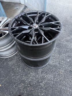 2021 Chevy Corvette C8 20” Rear Rims