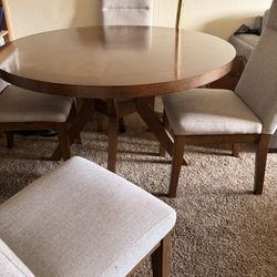 Dining Round Table With 4 Chairs 