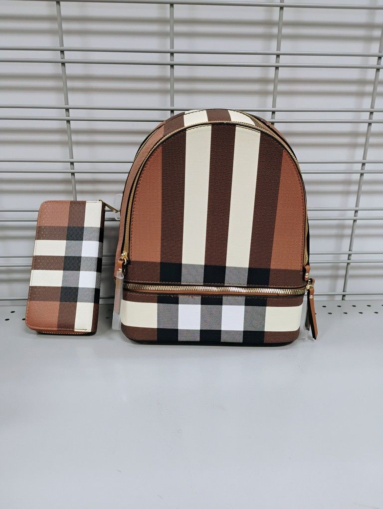Matching Back Pack Backpack And Wallet Purse Bag Handbag Bur Berry 