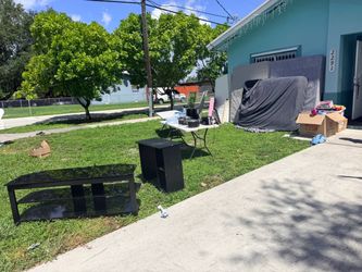 YARD SALE YARD SALE