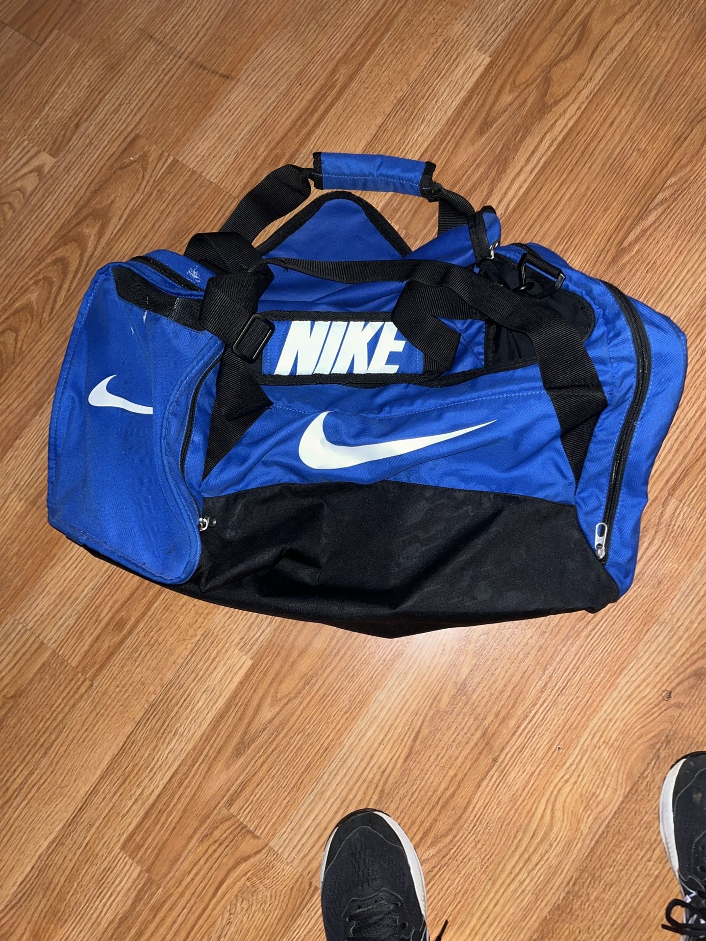 Nike Vintage Medium Duffle Bag Royal   Blue 