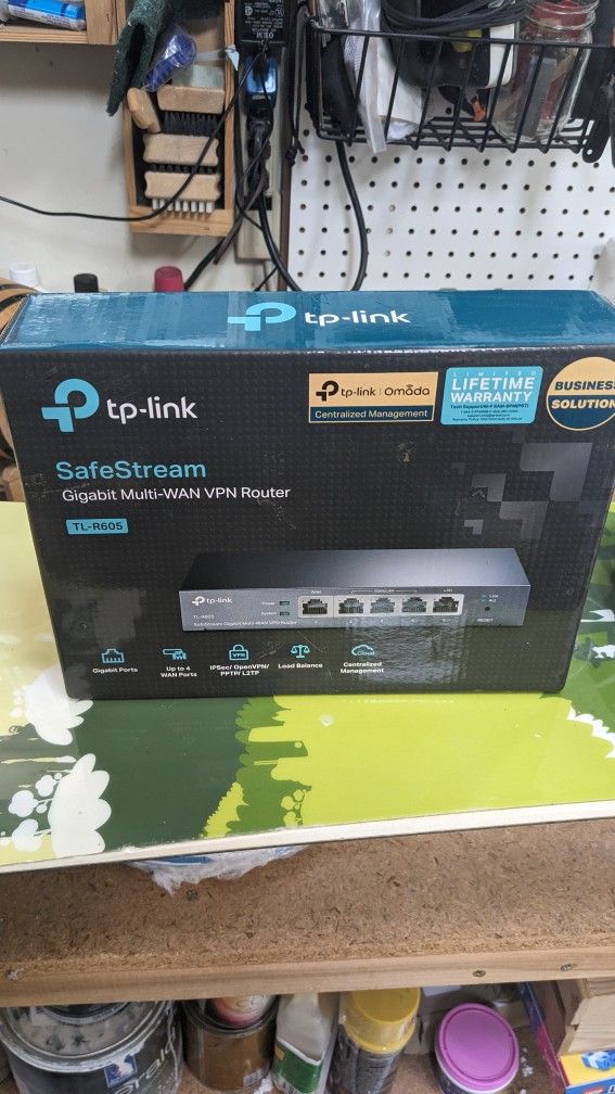 TP-link VPN router model tl-r605 New
