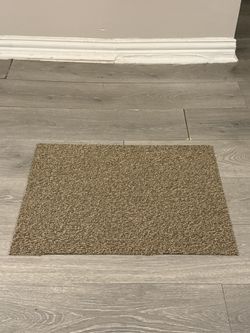 New Warm Brown Textured Carpet Square – 18” x 24”