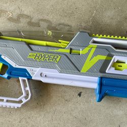 Hasbro Nerf Hyper Siege-50 Pump-Action Blaster * takes ball rounds 