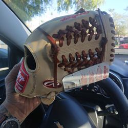Professional Baseball Glove