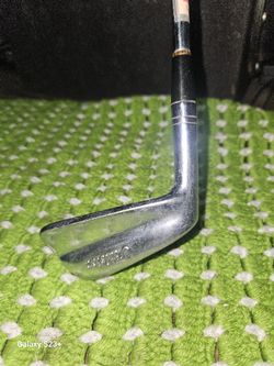 Titleist Tour Model Bullet Groove Single 7 Iron Dynamic Gold X100 Steel X Stiff