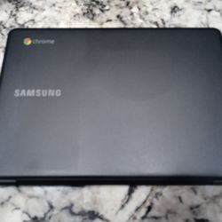 Samsung.  Chromebook 3 - 4 GB 11.6-inch Model XE500C13