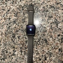 Apple Watch Nike SE 42mm