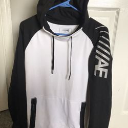 American eagle white jacket with black sleeves black hoodie