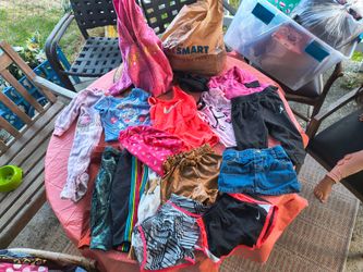 Baby girls 12mo clothes lot. 26pc