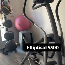 PRECOR ELLIPTICAL MACHINE $300 WORKS PERFECT!