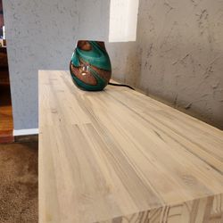 Decorative White Woodgrain Hallway Table