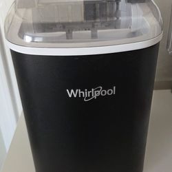 Counter Ice Maker