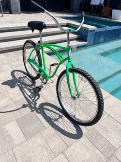 Schwinn Beach Cruiser
