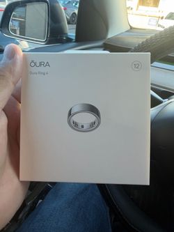 Oura ring 4 new sealed