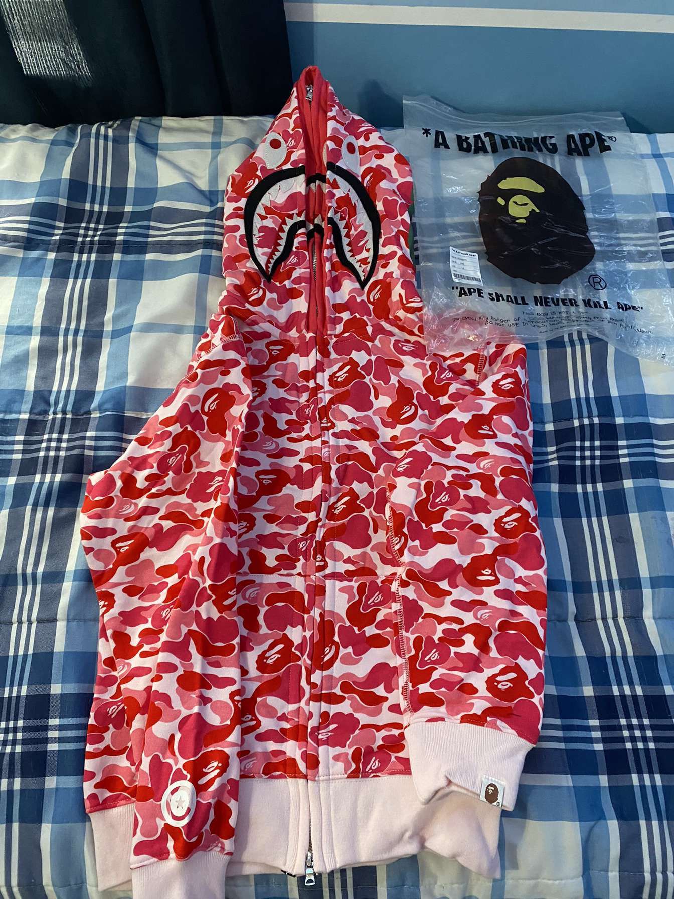 Bape Hoodie Large, NOT ACTUALLY FREE LOOKING FOR BEST OFFER!!!