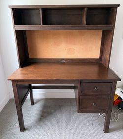 Pottery barn desk with hutch
