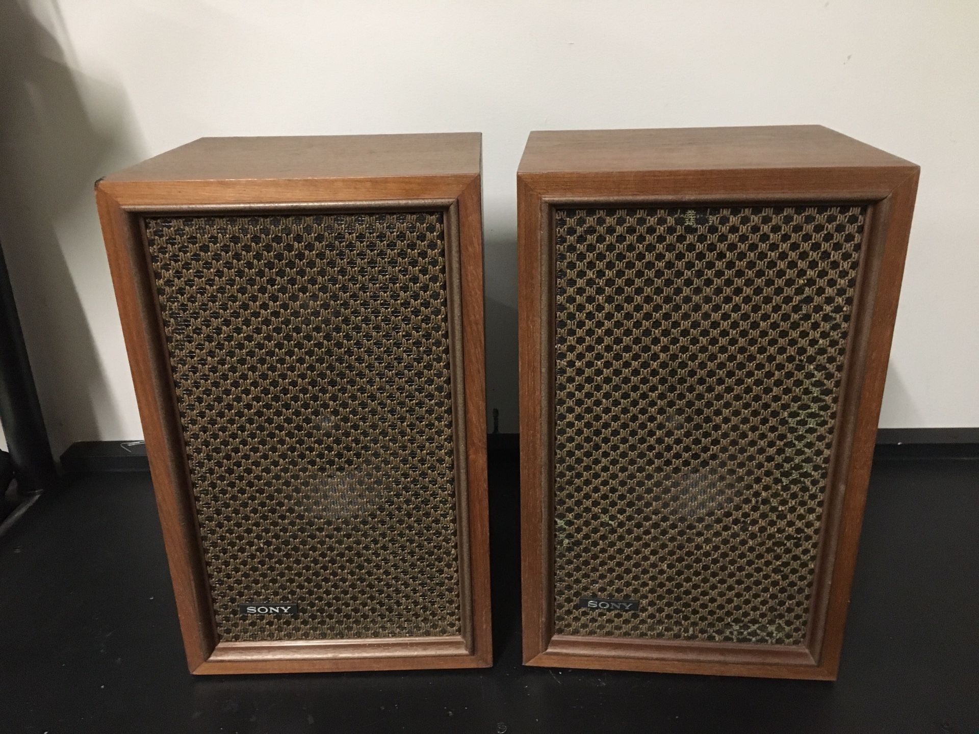 Vintage Sony Speakers