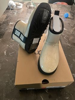 UGG boots classic mini