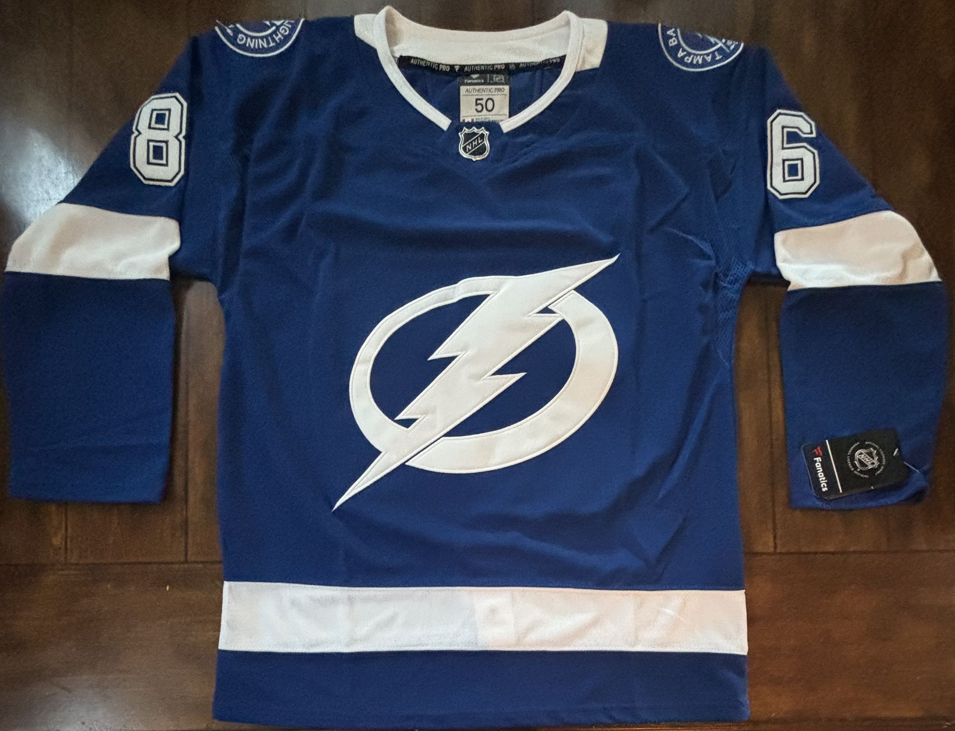 Nikita Kucherov Blue Tampa Bay Lightning Jersey Medium (50) NWT