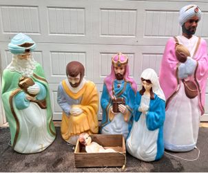 Six Piece LARGE Vintage Christmas Nativity Blowmold Set