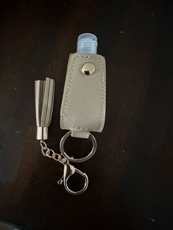 Key chain & glasses case all in new condition pu near Tully & Monterey Rd SJ CA 95112