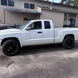 2007 Dodge Dakota