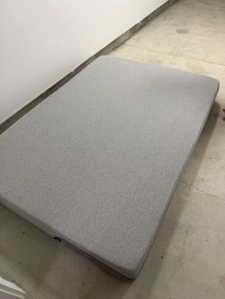 Full size Casper Element mattress