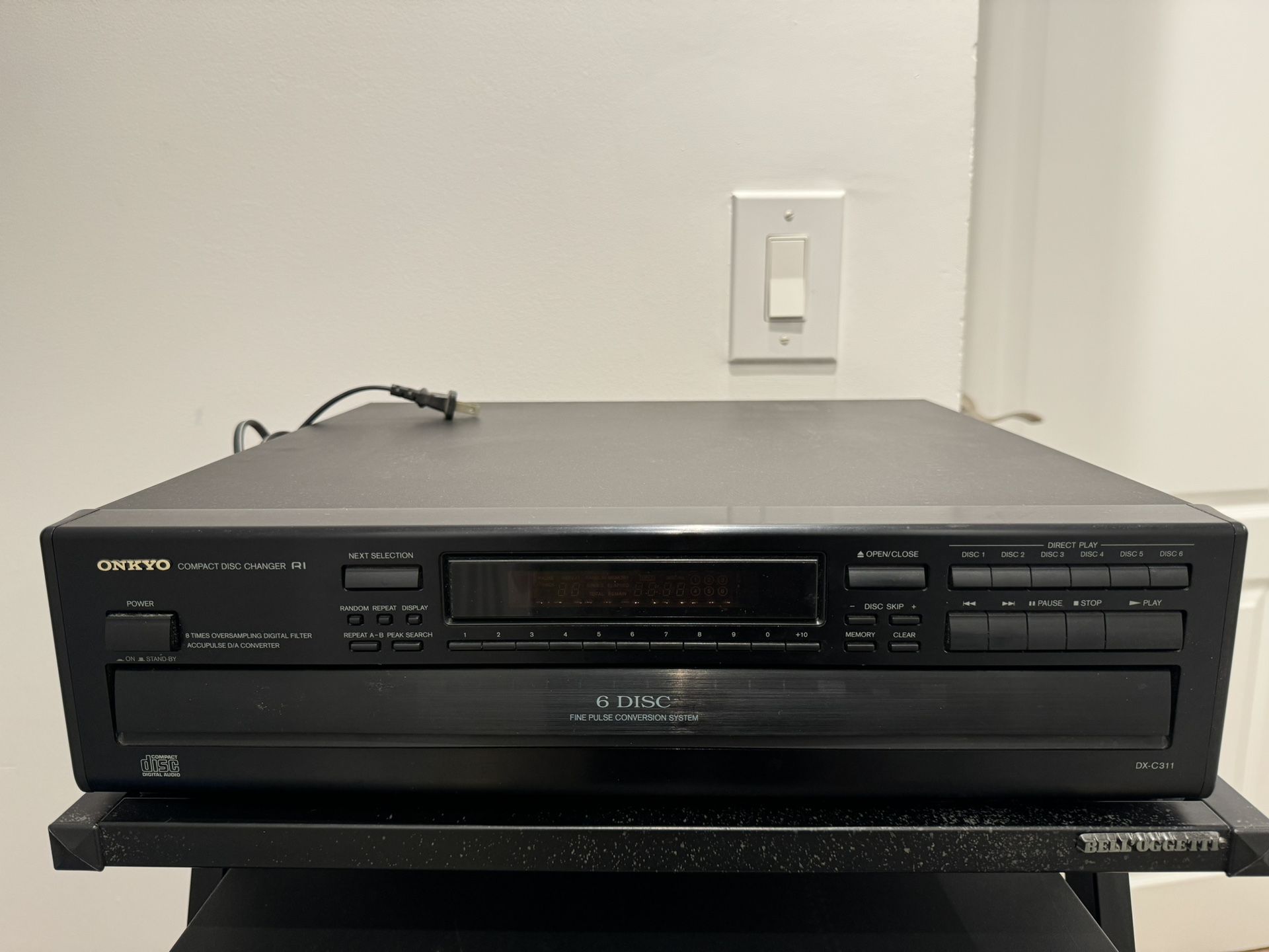 ONKYO Compact Disc Changer - Vintage
