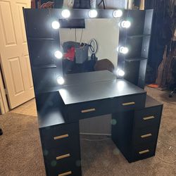 Vanity Desk With Mirror Lights 